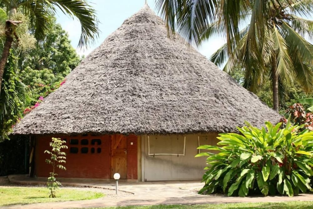 Sunset Villa Diani 47/50