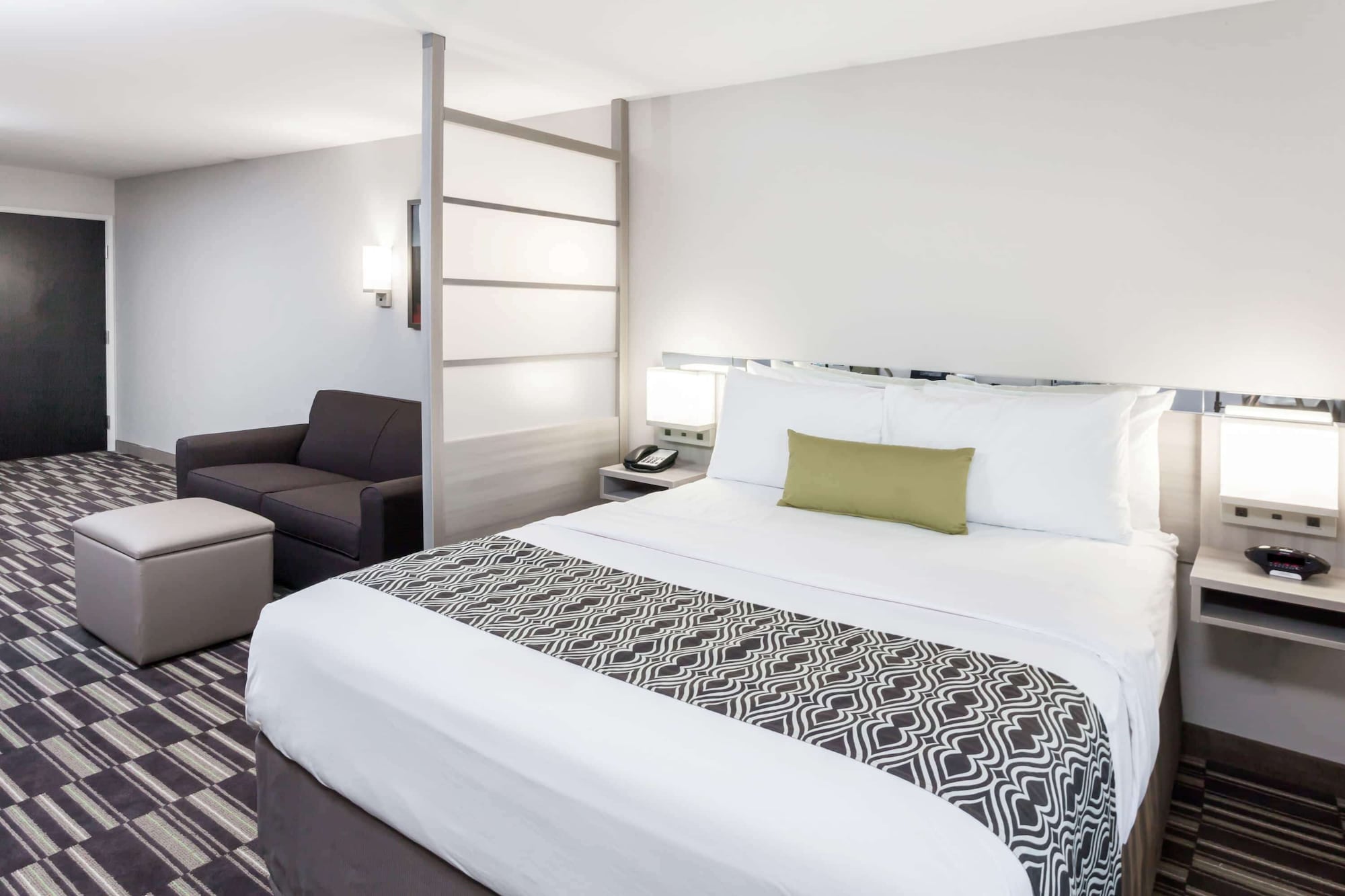 Studio, Suite, Queen Bed