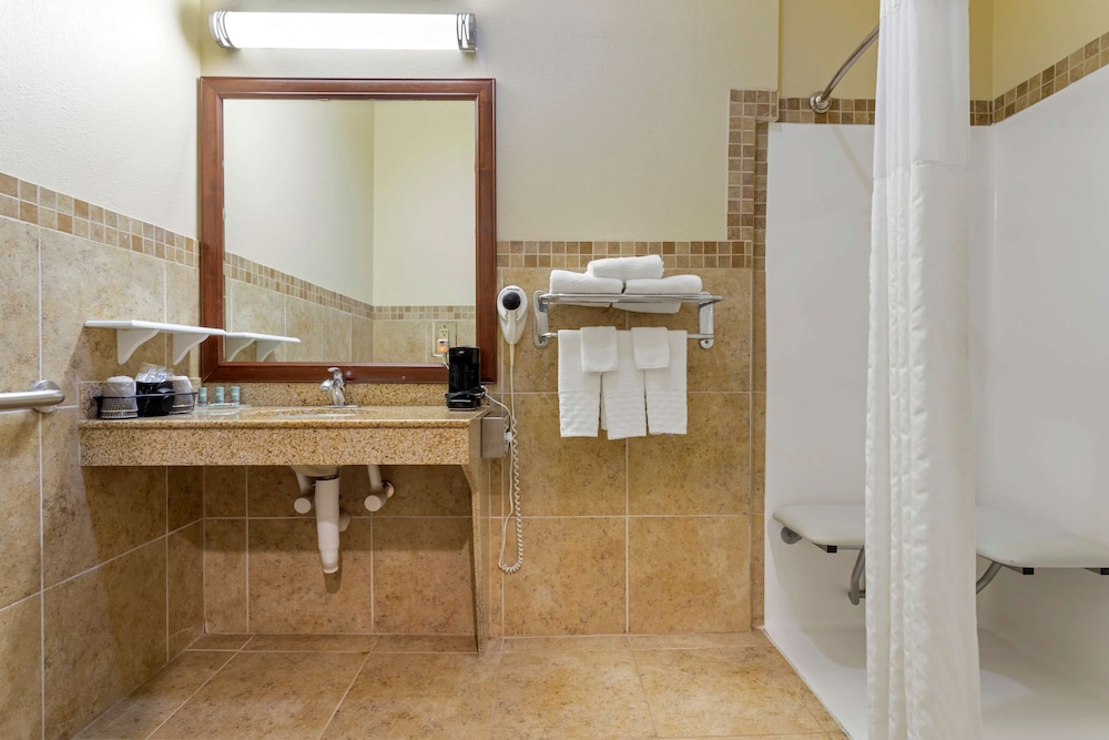 Best Western Texas City 21/37