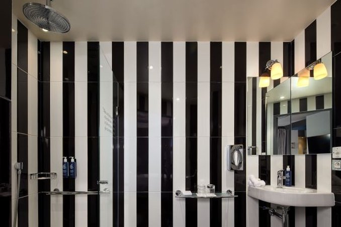 Hotel Les Plumes 1/52