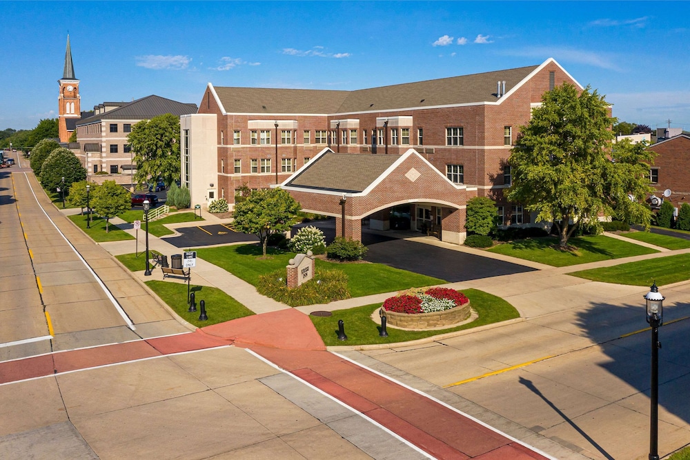 Kress Inn Ascend Hotel Collection 1/54