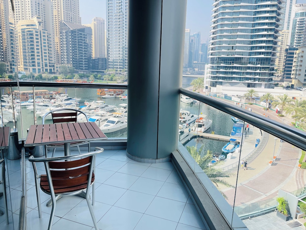 Signature Hotel Apartment Spa Marina 33/60