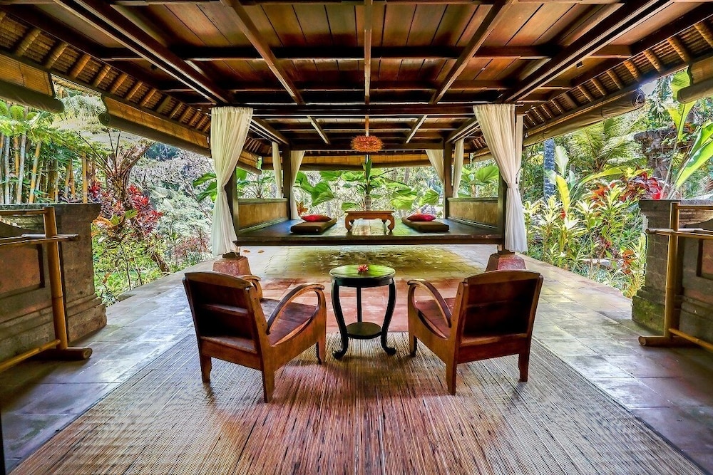 Villa Beji Indah 37/50