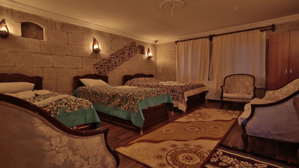 Goreme Valley Cave House 27/50