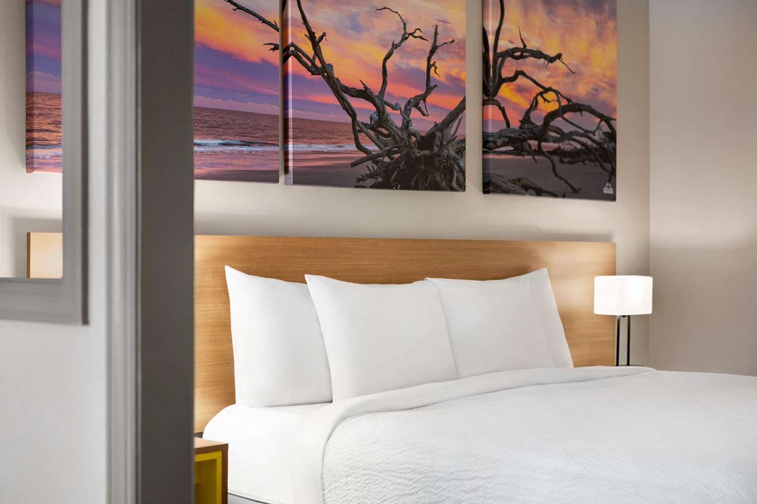 Days Inn by Wyndham Kingsland GA 11/30