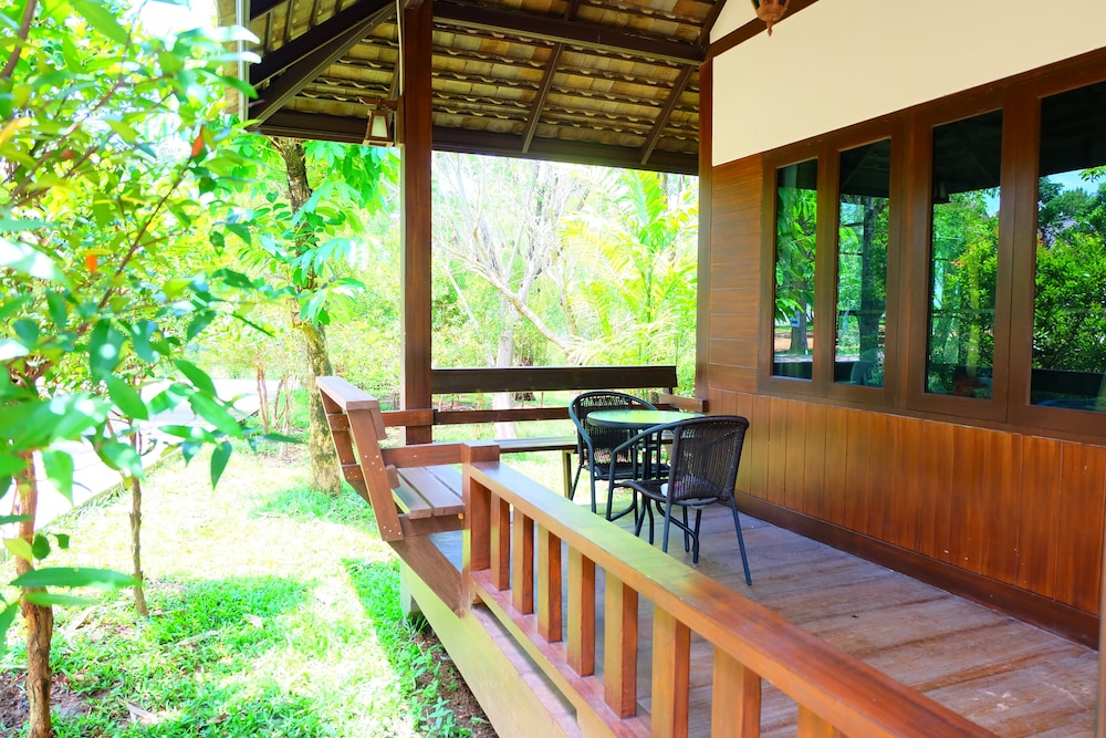 Phutien Resort 8/50