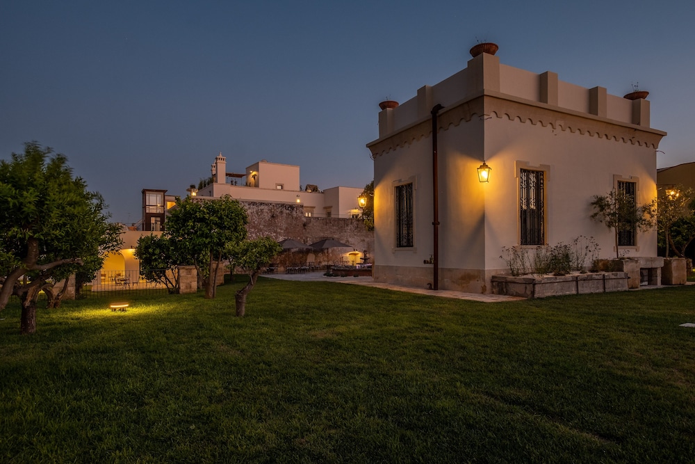 Nohasi Palace 1/50