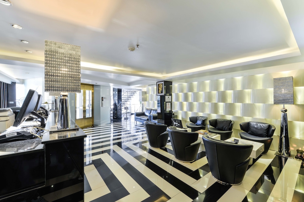 S Sukhumvit Suites Hotel 47/57