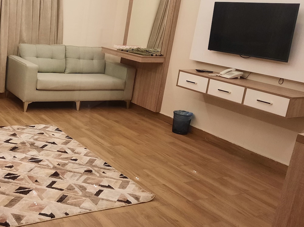 فندق جولدن توليب أبها(Golden Tulip Abha Hotel) 14/16