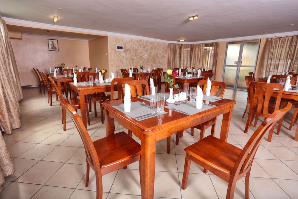 Longview Suites 33/51