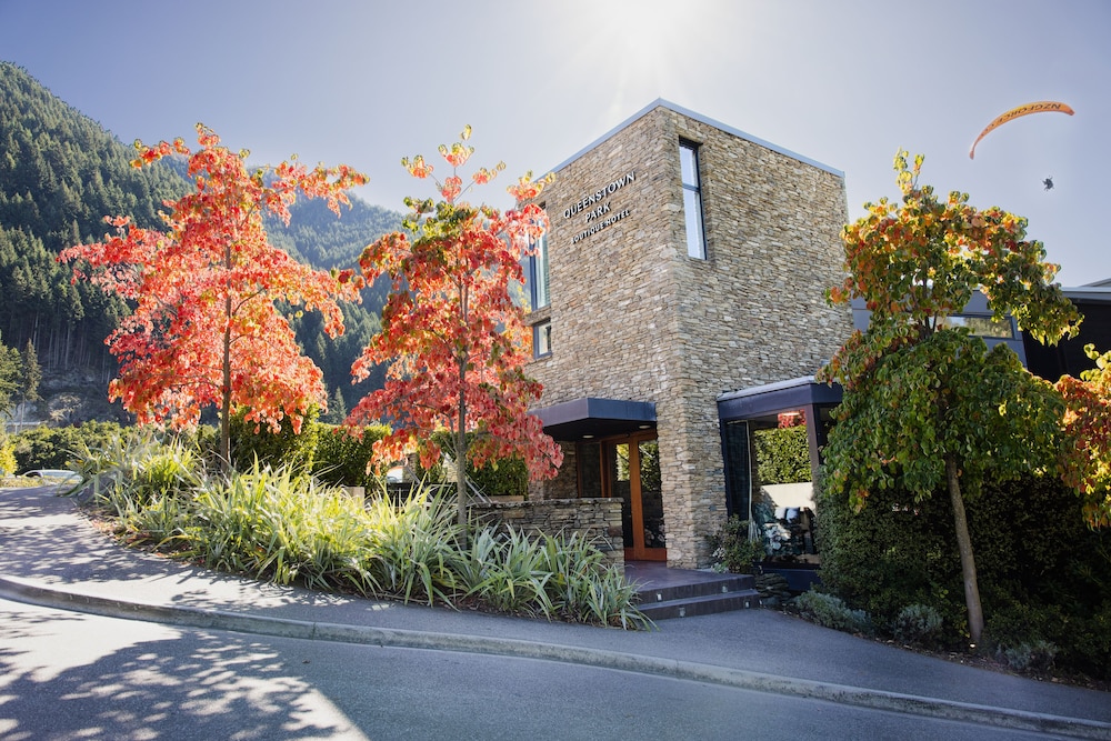 Queenstown Park Boutique Hotel 5/77