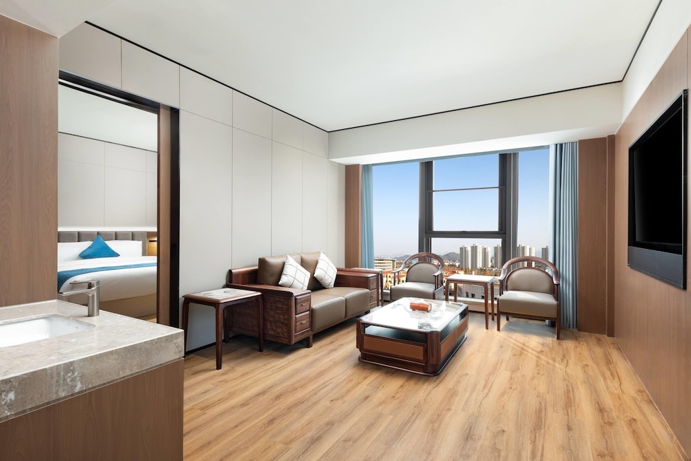 Days Hotel by Wyndham Huzhou Anji 22/28