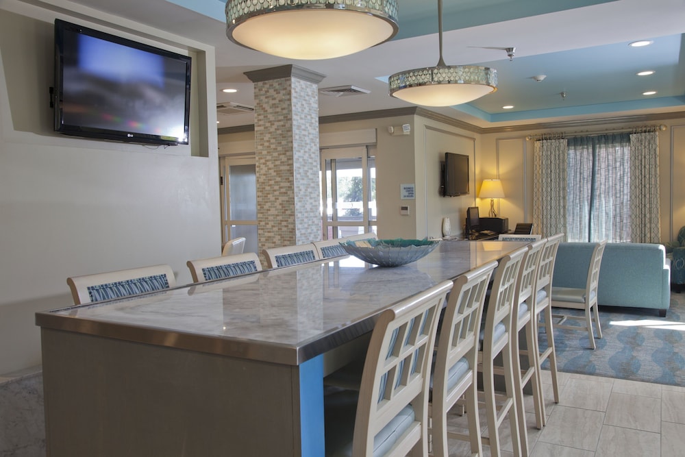Holiday Inn Express Hotel And Suites Brookhaven 41/44