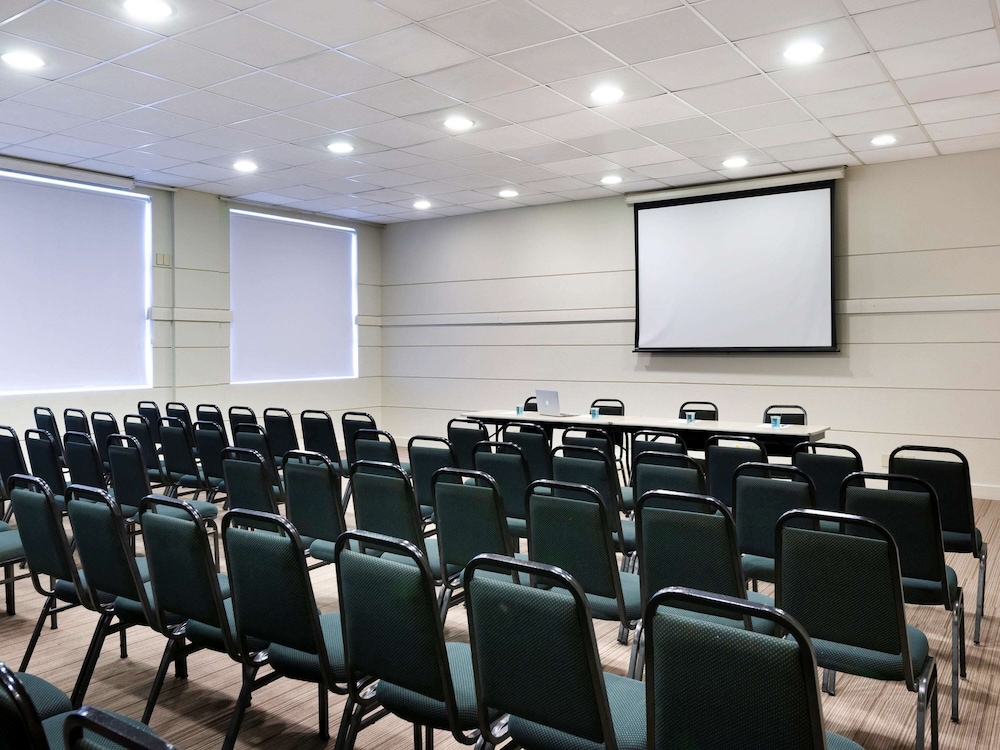 Ibis Paulinia 38/49