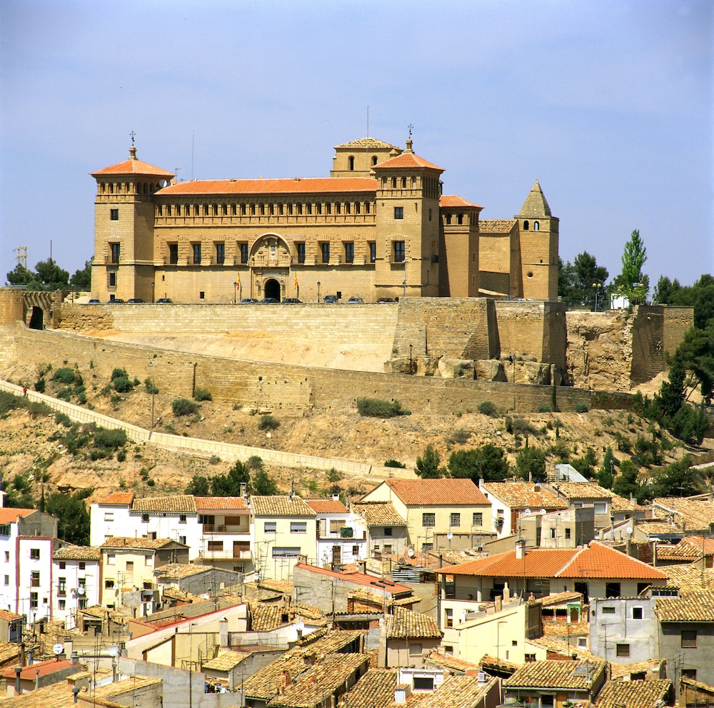 Parador De Alcaniz 2/50