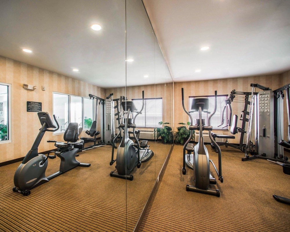 Sleep Inn & Suites Washington near Peoria 22/45