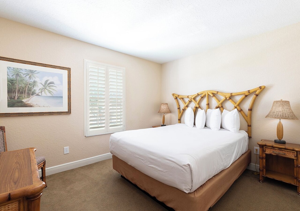 Villas At Regal Palms 14/51