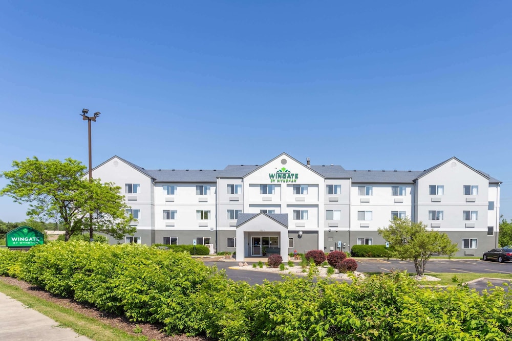 Wingate By Wyndham Gurnee 1/21