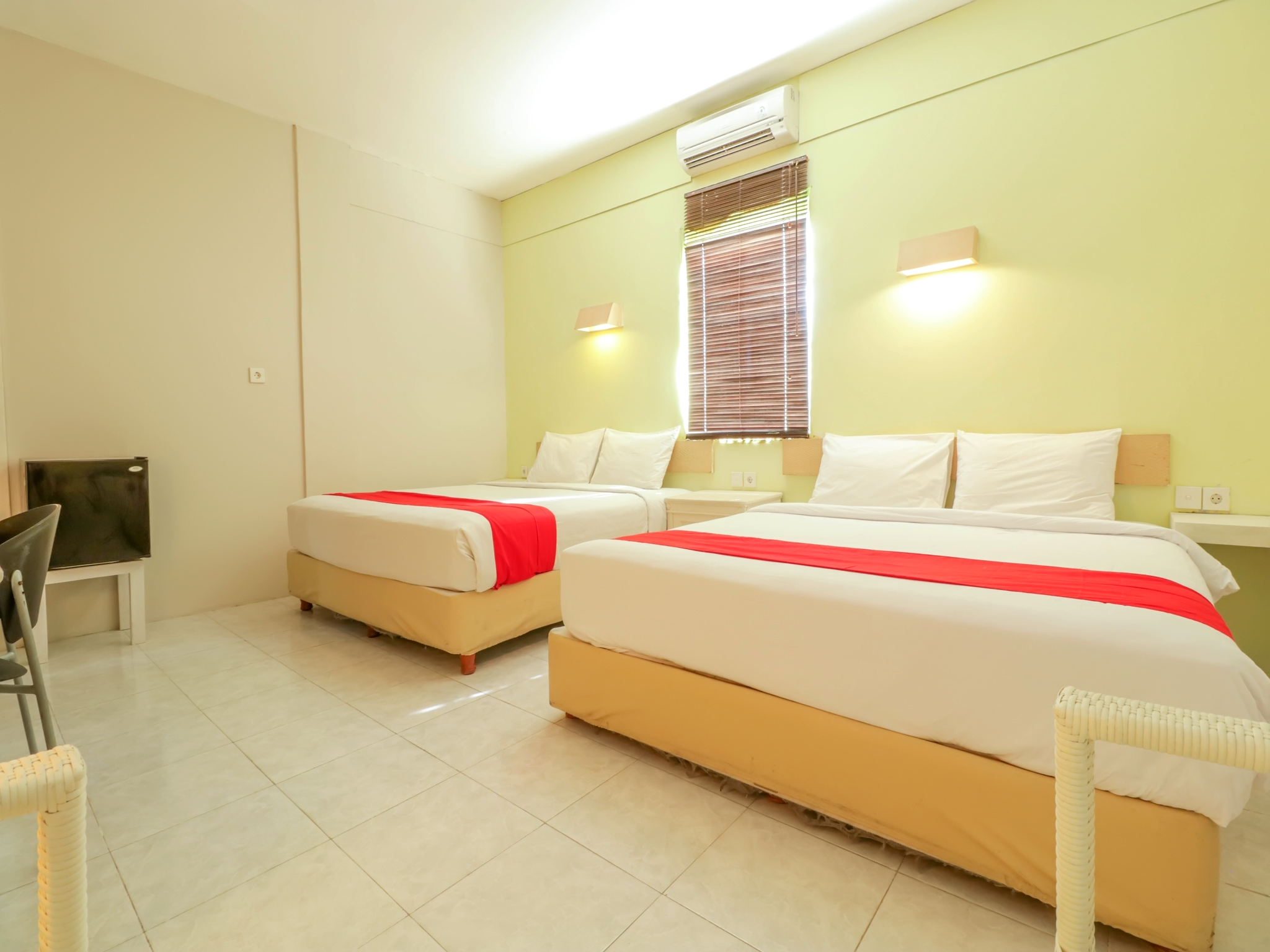 Oyo Flagship 2253 The Sunrise Sanur (Ex. Oyo 2253 The Sunrise Sanur) 18/56