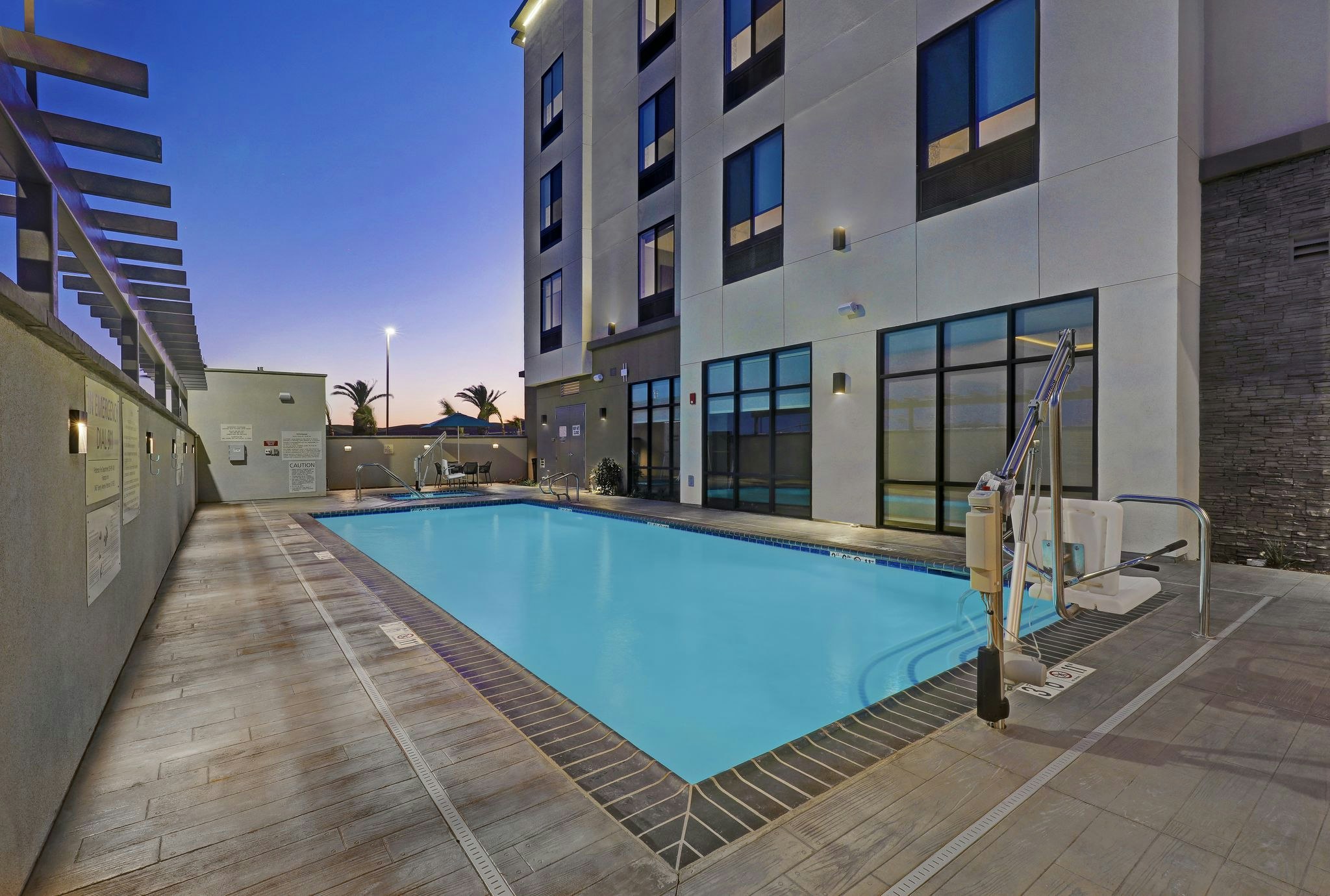 Hampton Inn Patterson Ca 43/45