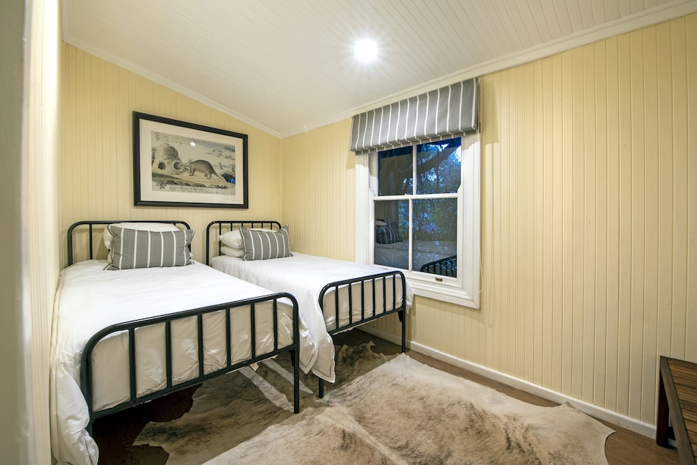 Camp Figtree 10/40