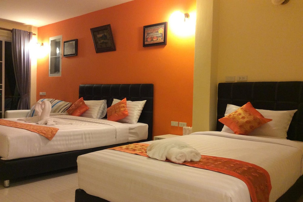 Greenseaviewresort Bangsaphan 16/50