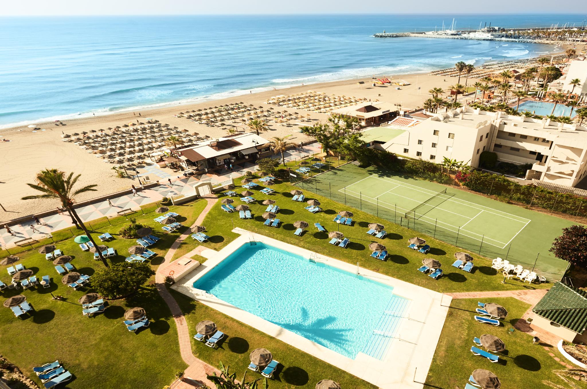 Standard, Triple, Pool or Sea View