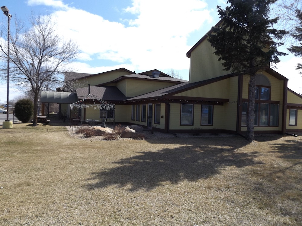 Nisswa Inn And Suites 7/61