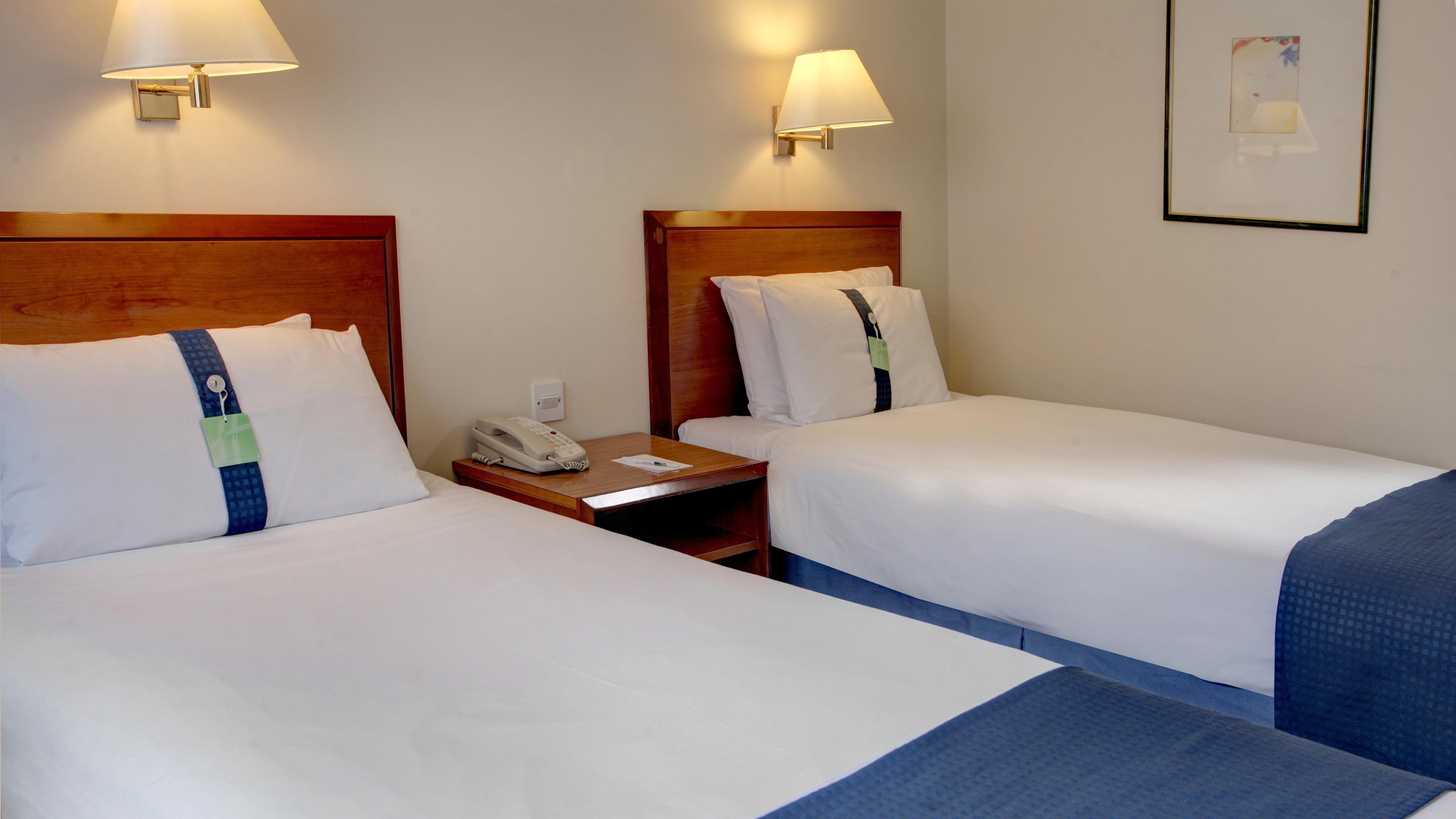Room, Twin Beds