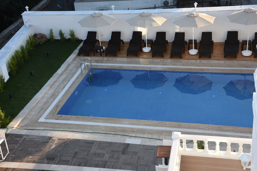 Laden Hotel Bodrum 25/42