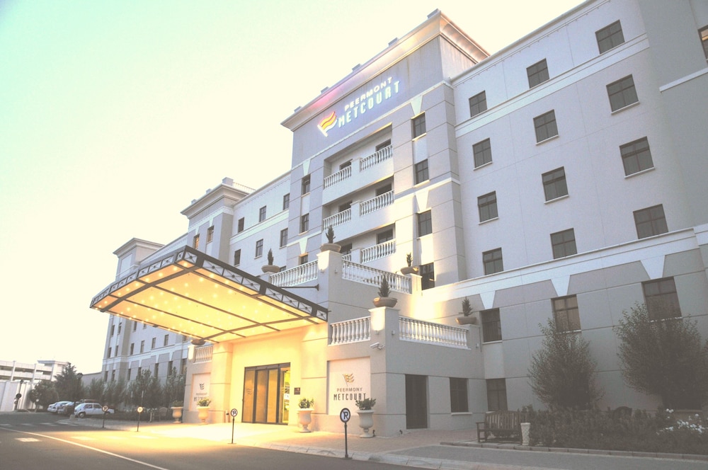 Peermont Metcourt at Emperors Palace in KEMPTON PARK