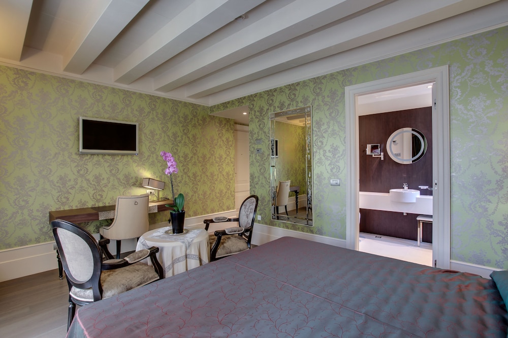 Hotel Moresco 28/42