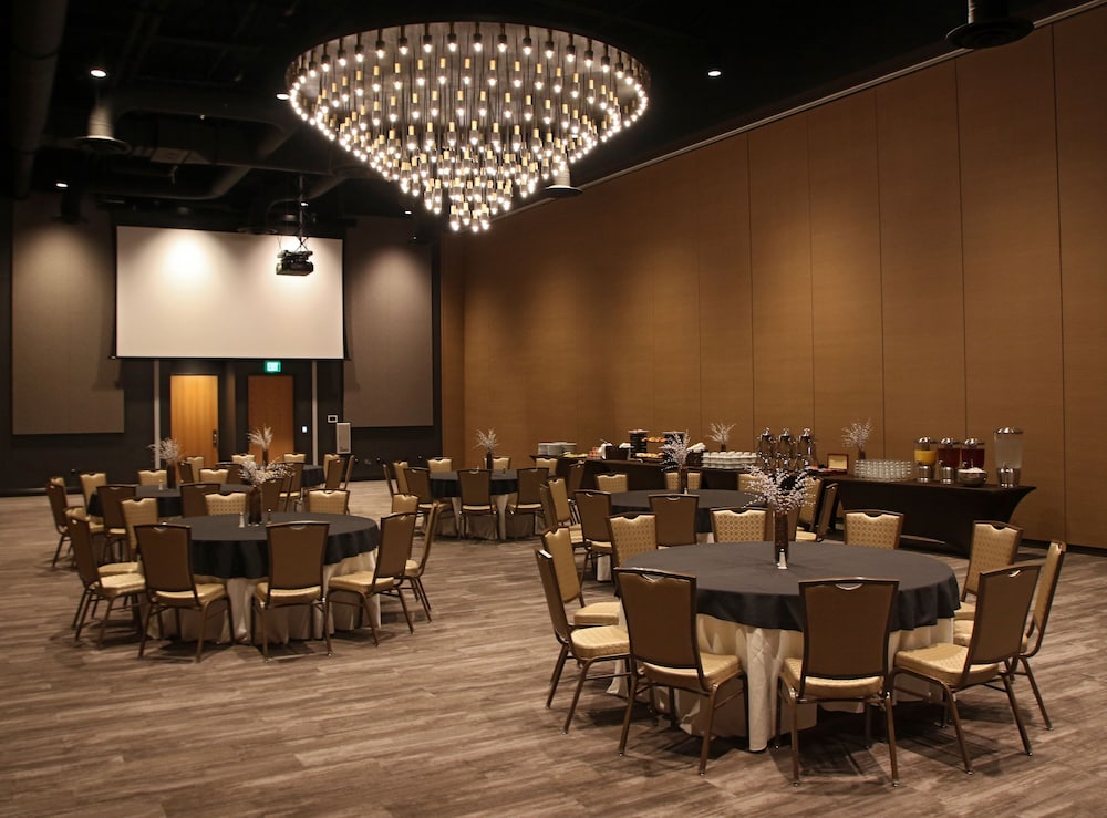 Angel of the Winds Casino Hotel 26/39