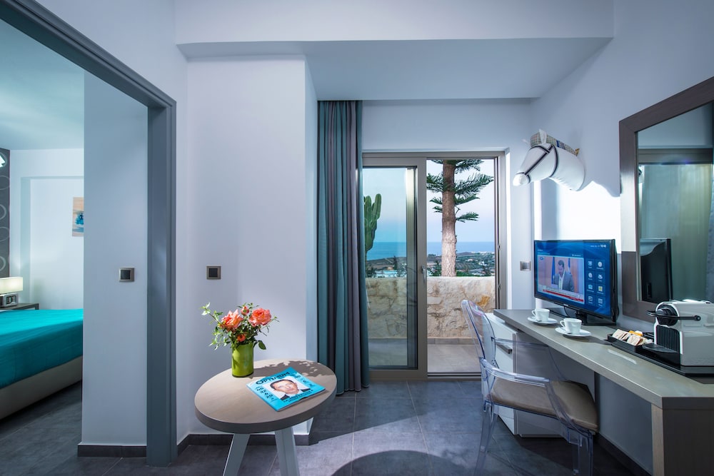 Happy Cretan Suites 29/77