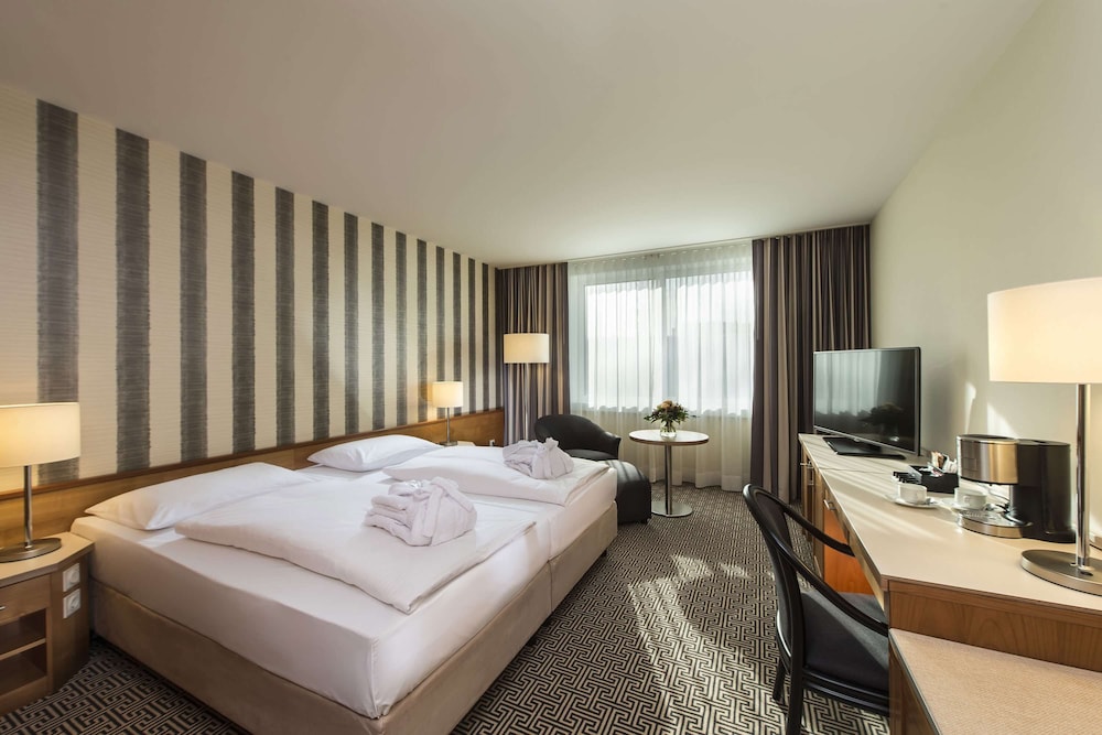 SUPERIOR, DOUBLE BED