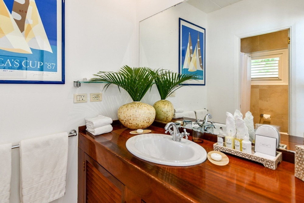 The Inn At English Harbour Antigua 61/62