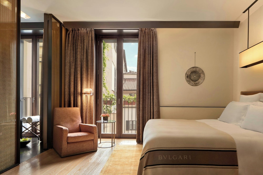 Premium, King Bed