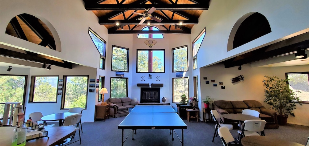 High Sierra Condominiums 41/67