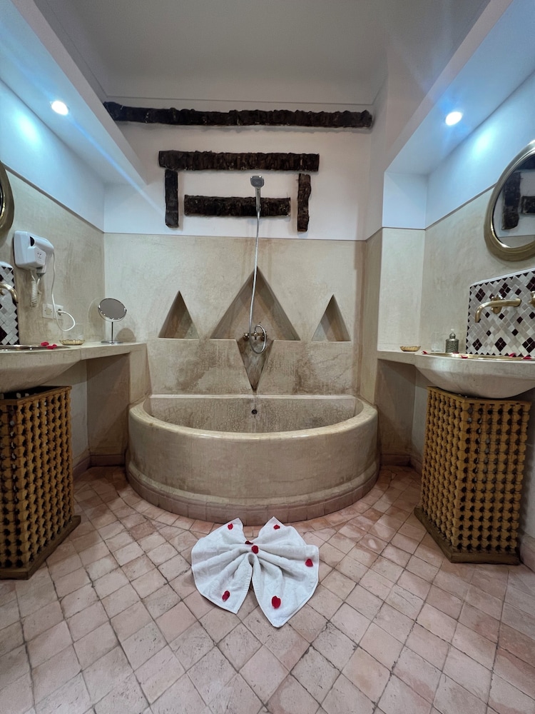 Riad Jnan el Cadi 10/50