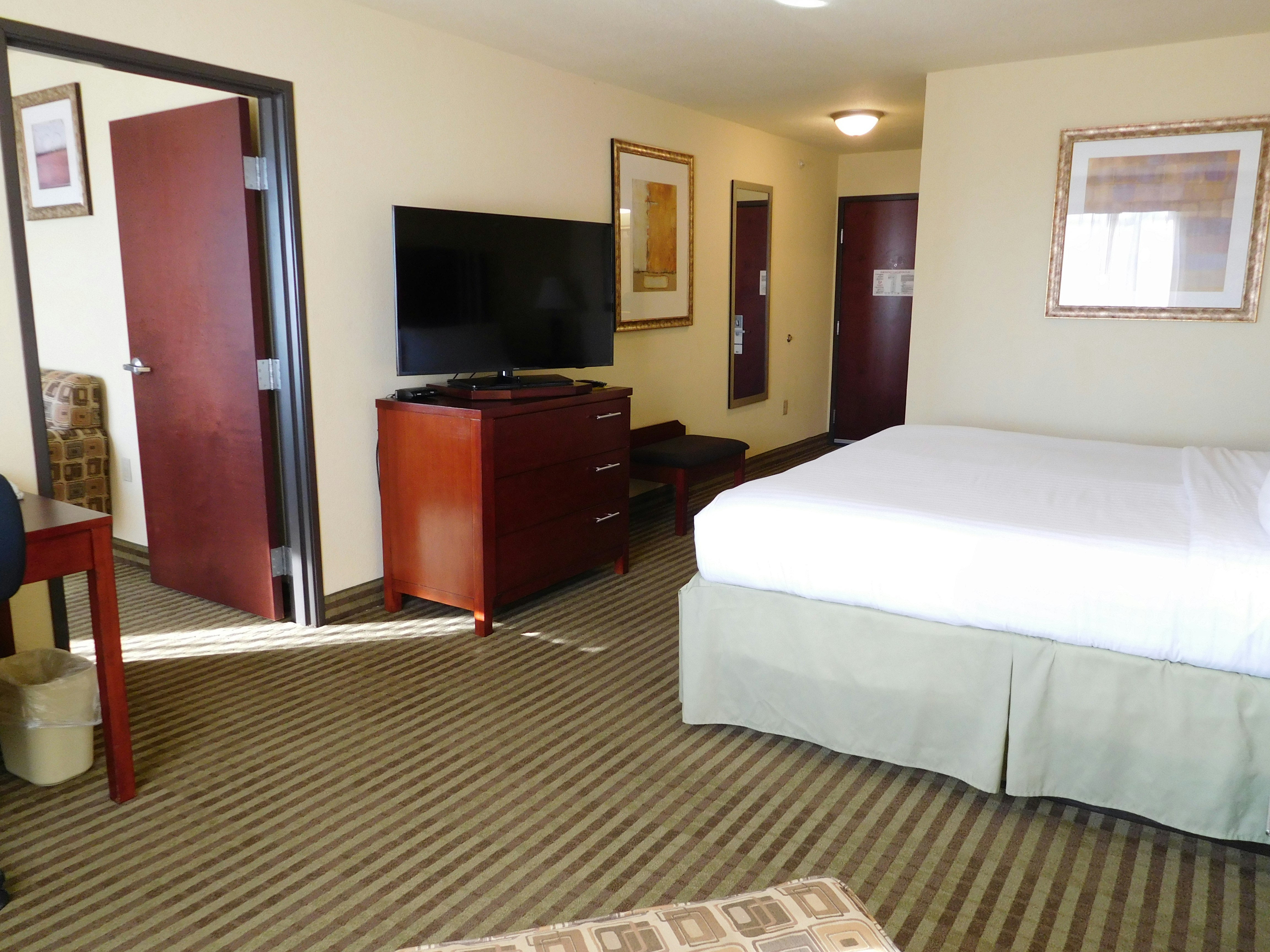 Holiday Inn Express Hotel And Suites Ponca City 15/50