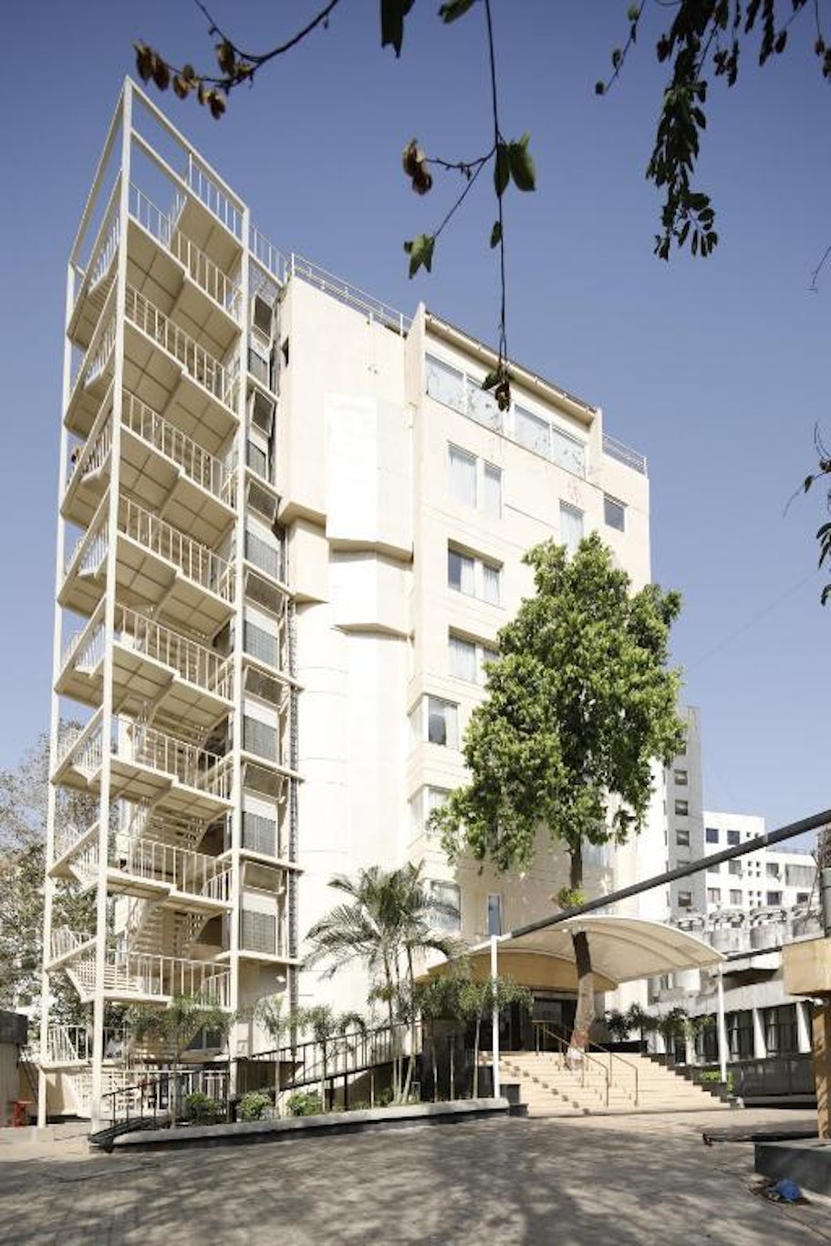 Effotel By Sayaji Vadodara 3/9
