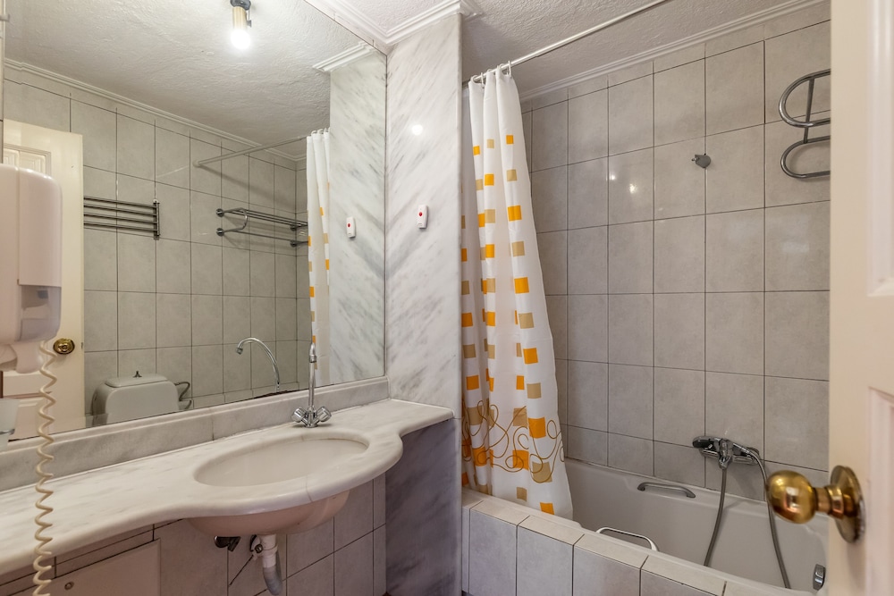 Rigas Hotel Skopelos 73/74