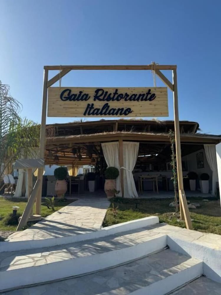 Alia Luxury Suites and Spa in Archangelos