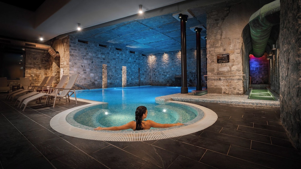 Hotel Helvetia Thermal Spa 24/50