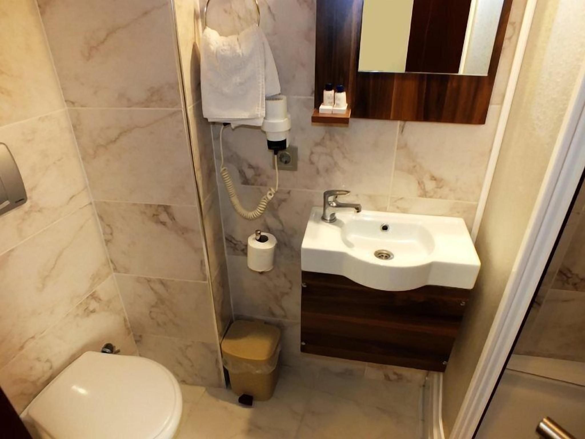 Ridvan Otel 17/18
