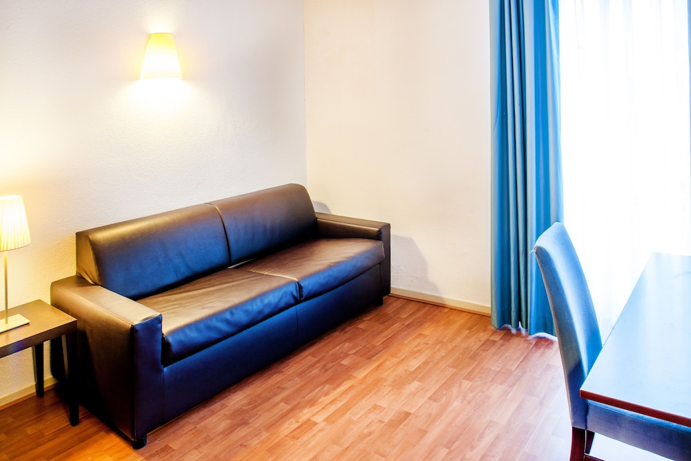 Appart Hotel Saint Jean 24/47