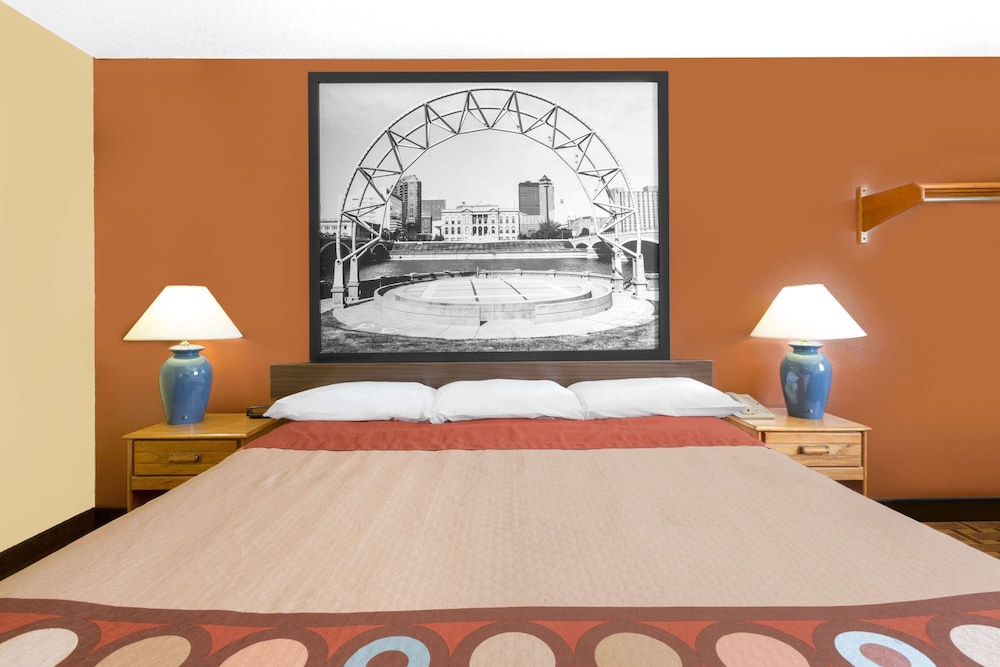 Super 8 Motel Boone 6/26