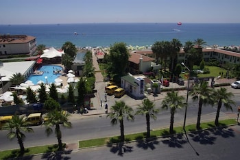 Delfino Boutique Apart Hotel 10/58