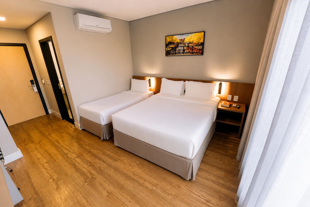 Hotel Royal Tulip Holambra 18/48