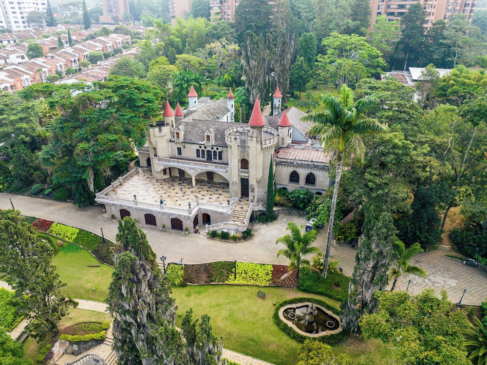 Socialtel Medellin Colombia 7/61